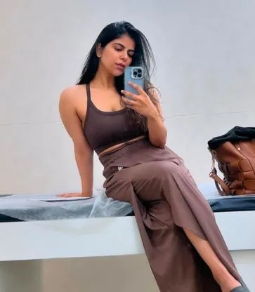 Ayesha escort listing in Khar, Mumbai
